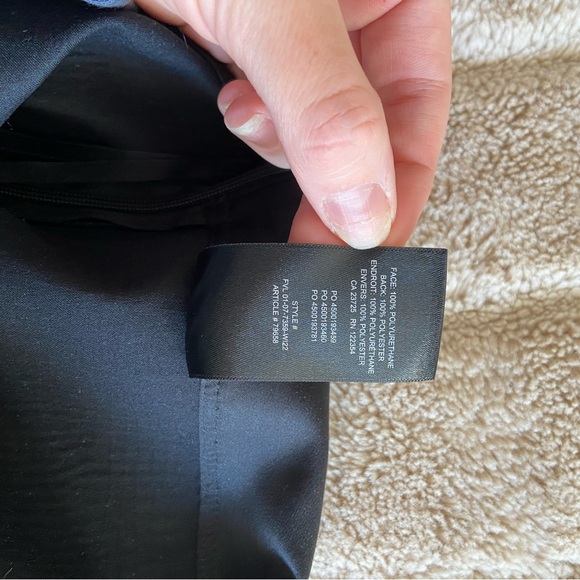 ARITZIA Babaton vegan leather pencil skirt size 8 - Picture 3 of 8